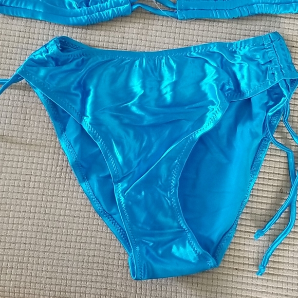 Aqua Blue Satin like Bikini Triangle top M 2 piece - Picture 3 of 4